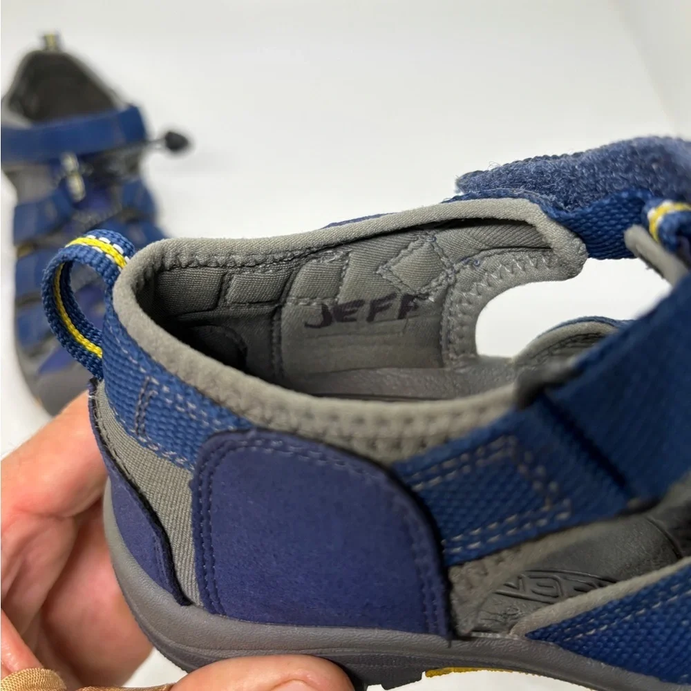 KEEN Kids Newport H2 Sandals Blue Gray Yellow Size 4 Waterproof Outdoor Water Sh